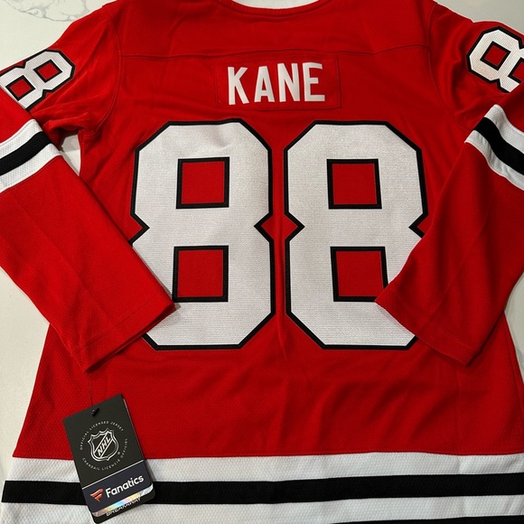 Chicago Blackhawks Authentic Fanatics Women Patrick Kane Jersey Retails $145 - Picture 9 of 13